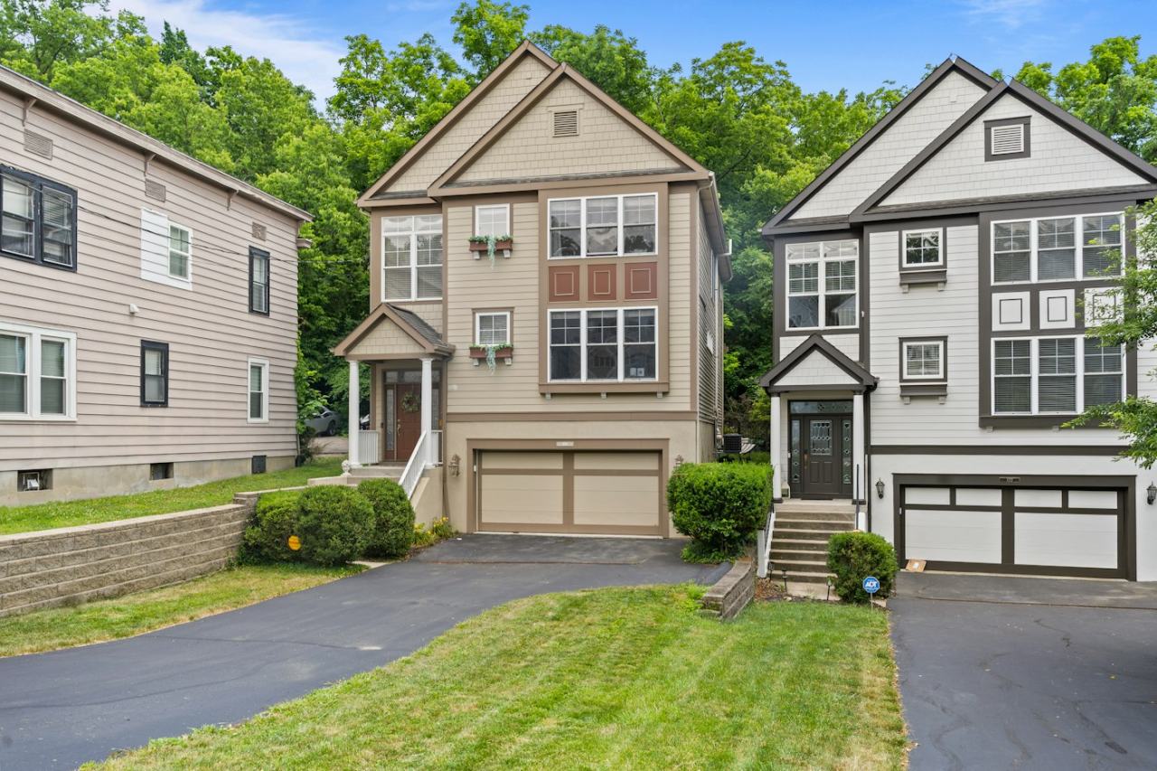 Luxury Townhouse